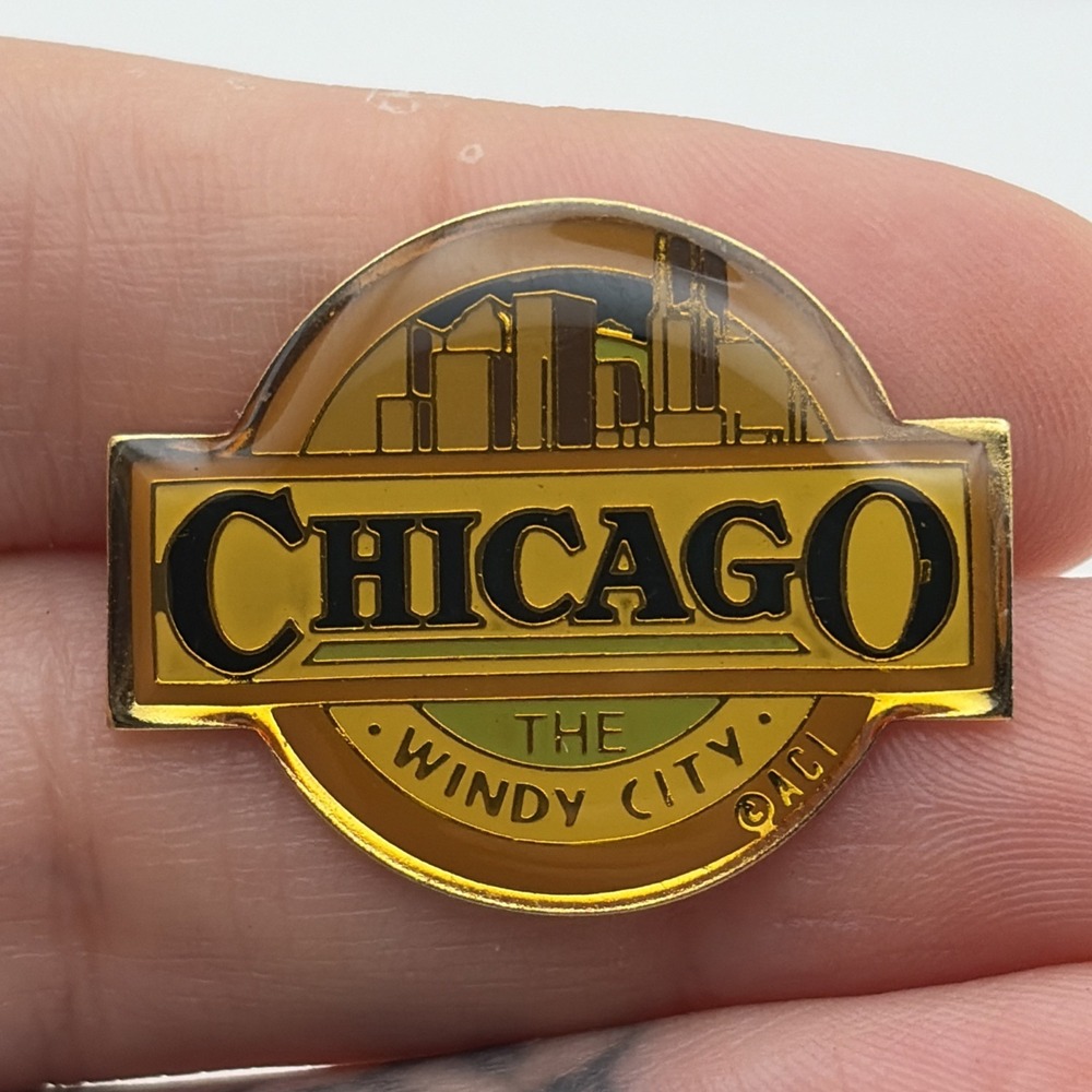 Chicago Illinois The Windy City Cityscape Skyline Lapel Hat Pin